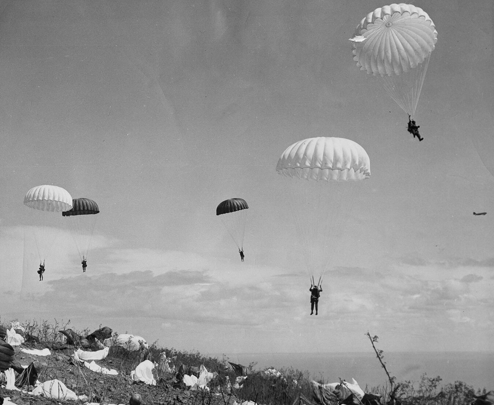 Paratroopers dropping in during the retaking of Corregidor 
